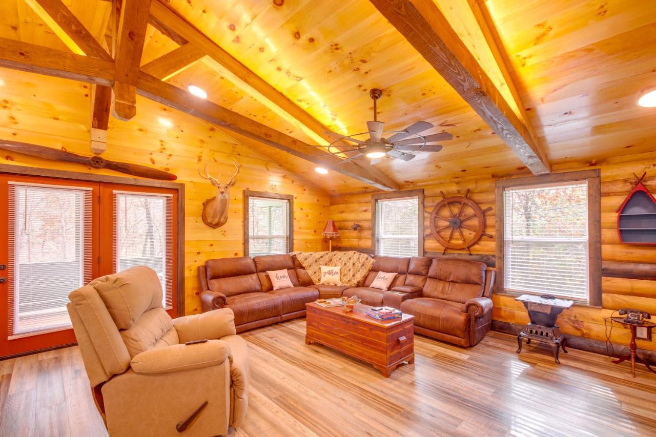 Pet-Friendly Chattanooga Cabin With Hot Tub And Kayaks Eksteriør billede